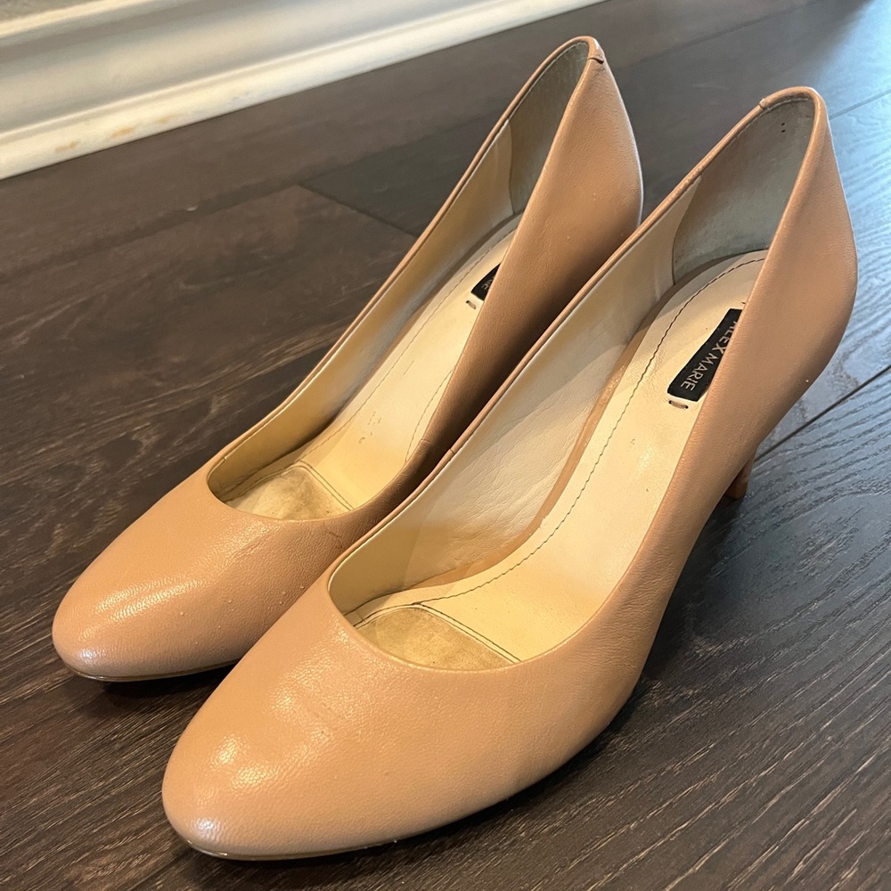 Alex Marie Size 9.5 Nude Pumps